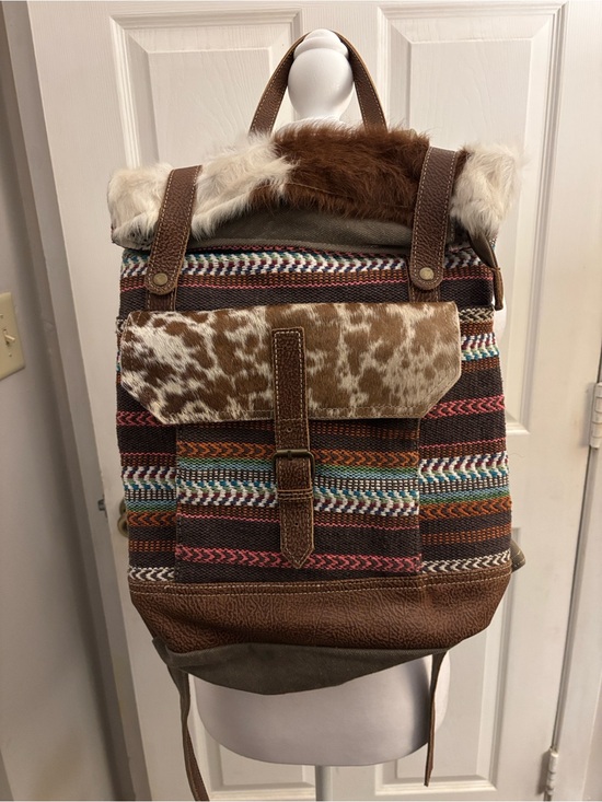 Myra Bag Black and Cream Printed Lining Purse Interior